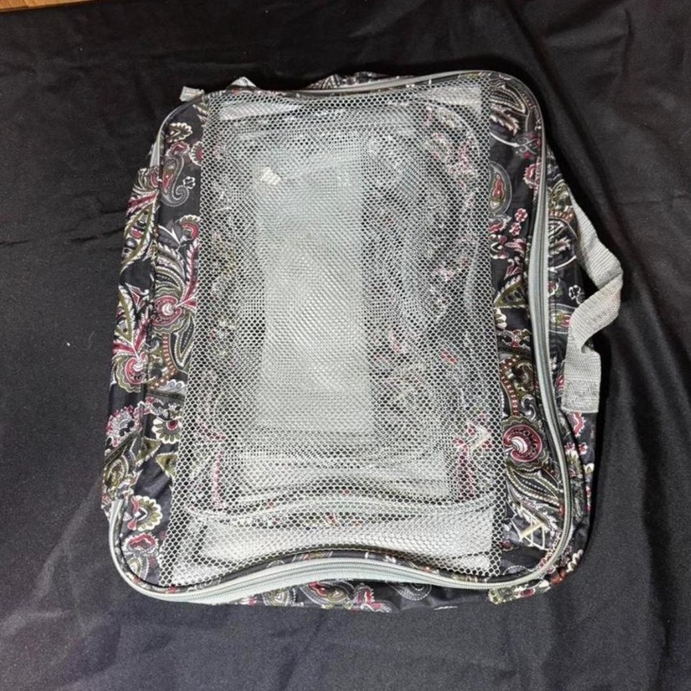 3-piece travel set - 2 mesh bags and 1 zipper bag‎